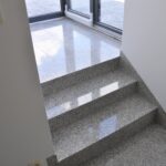 Bianco Sardo granit na schody od PSGranit 3