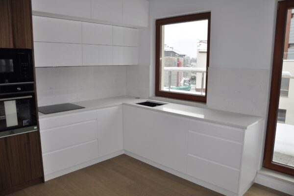 Carrara_White_biała_kuchina