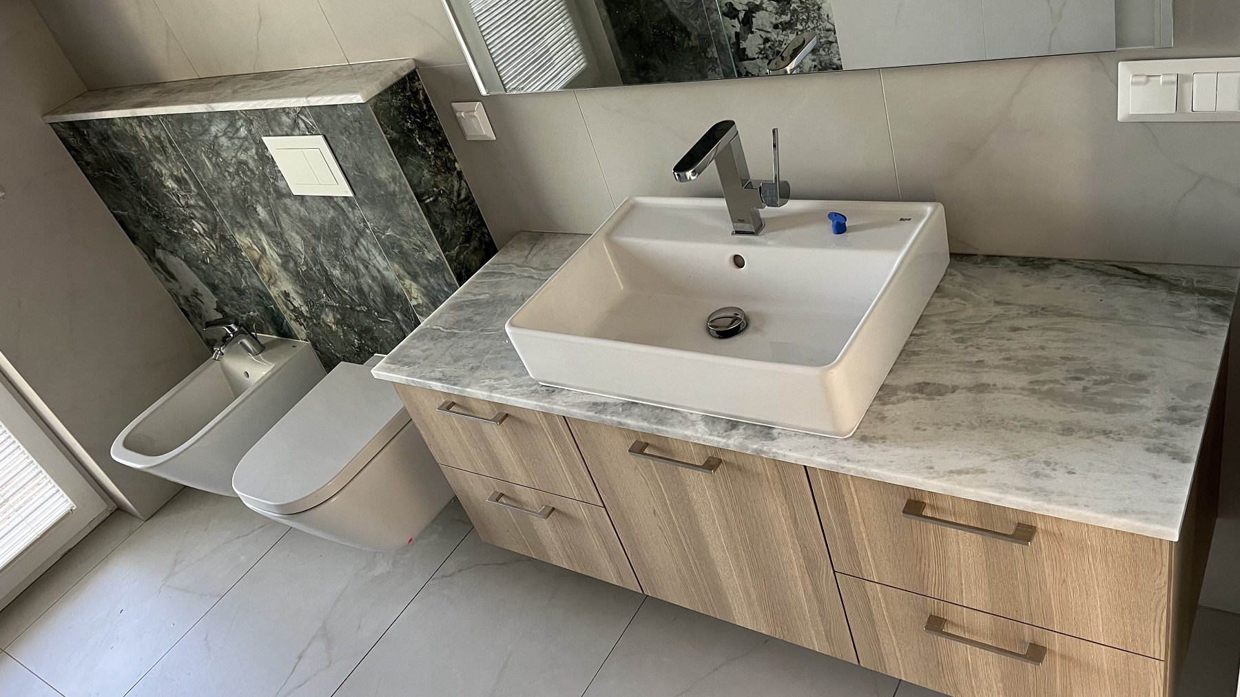 Himalyan Onyx przezroczysty marmur