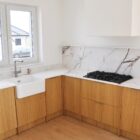 Konglomerat kwarcowy Bergamo Gold jak spiek kwarcowy PS Granit Gdynia