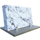 spiek kwarcowy Statuario na blaty kuchenne