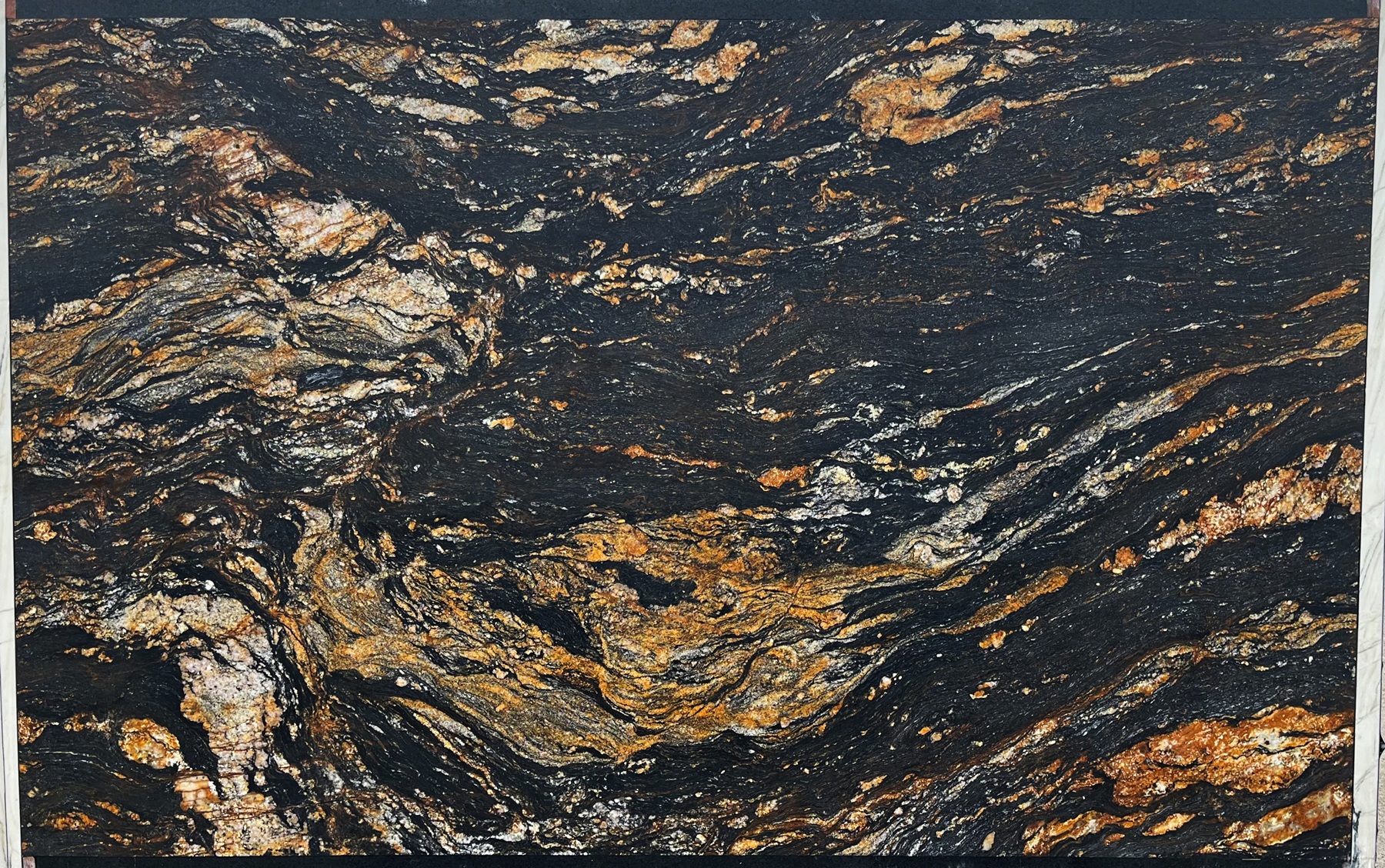 Magma Gold 2cm skóra